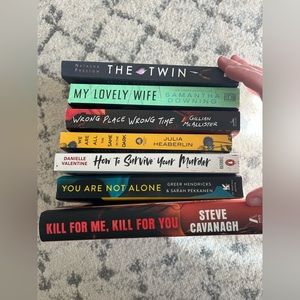 Lot of Psychological Thriller books